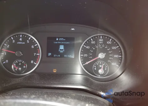 2020 Kia Telluride Lx z USA, uszkodzony, nr VIN 5XYP2DHC4LG012567